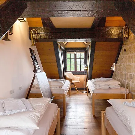 Turmzimmer Für 4 Pers Auf 50 M² Apartment