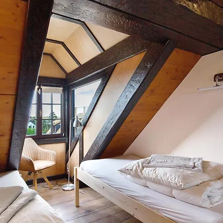 Turmzimmer Für 4 Pers Auf 50 M² *